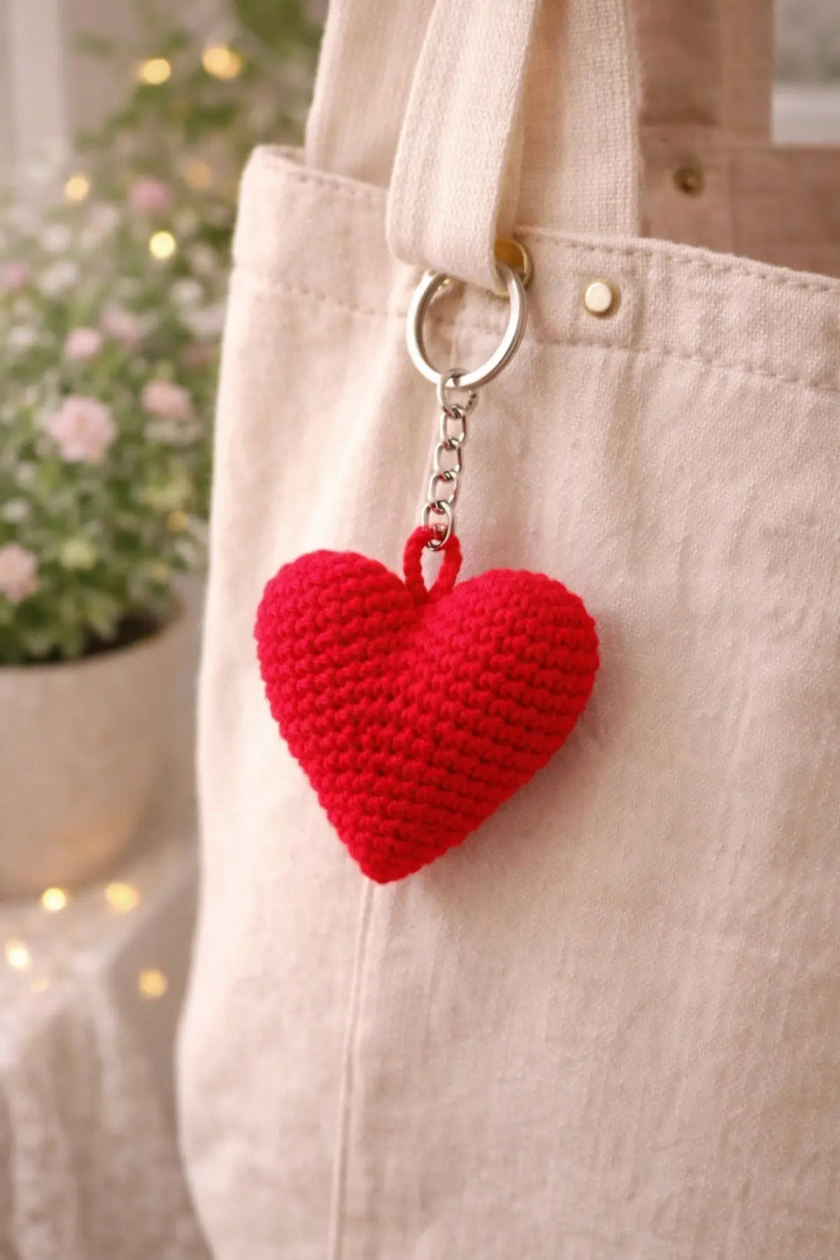 El Yapımı Amigurumi Kalp Anahtarlık | Kırmızı Kalp Figürlü | Çanta & Araba Süsü LUXIC CORE
