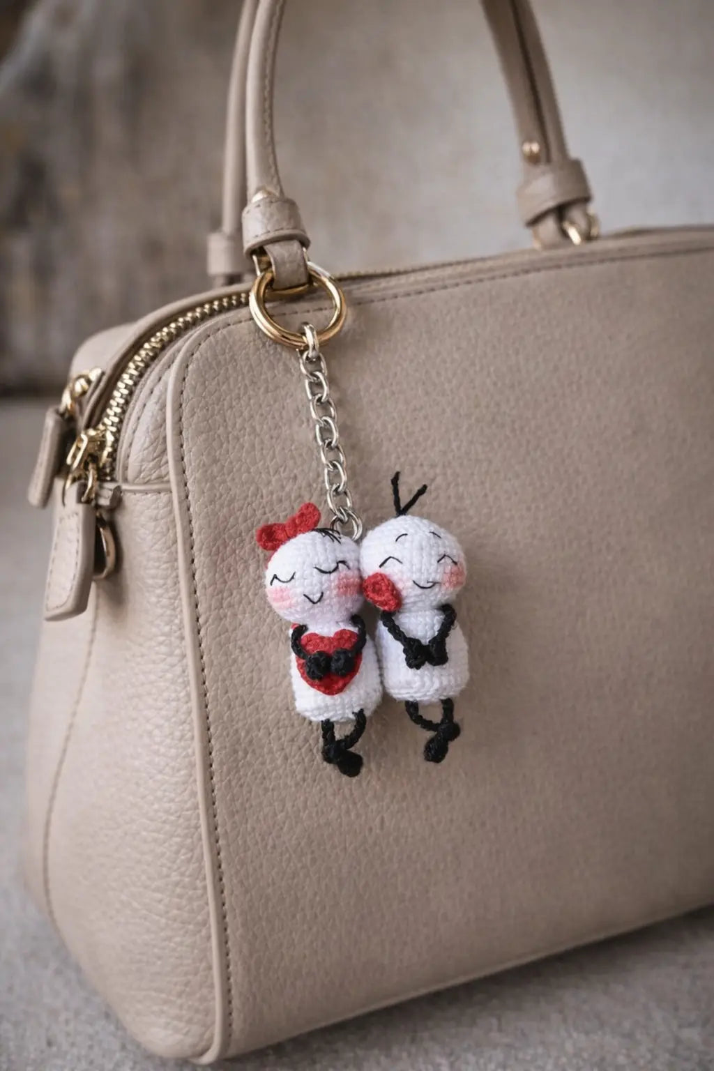 El Yapımı Amigurumi Sevgili Anahtarlık Seti | Çift Figürlü, Araba & Çanta Süsü LUXIC CORE