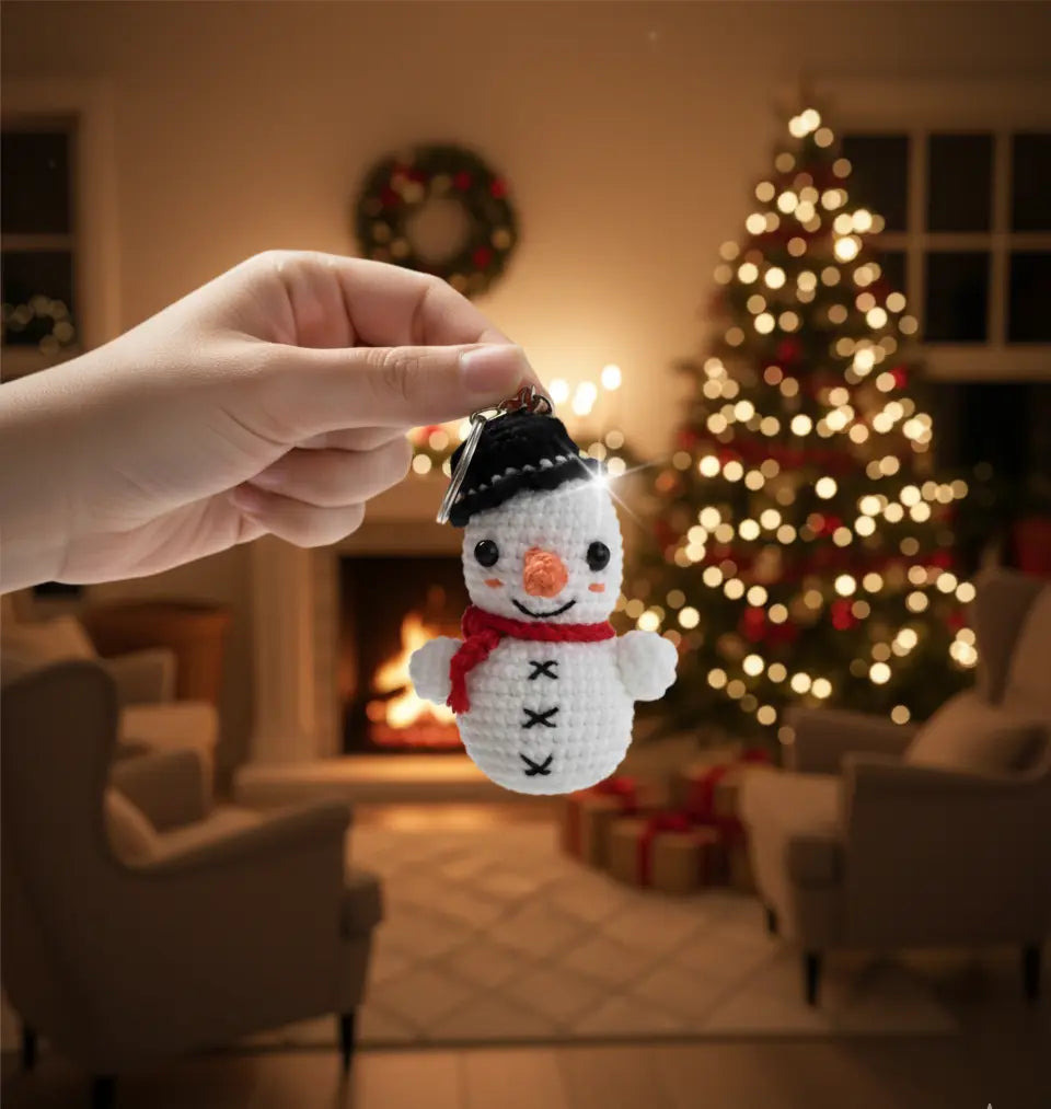 Amigurumi Kardan Adam Anahtarlık – El Yapımı Örgü Sevimli Kar Adam Hediyelik LUXIC CORE