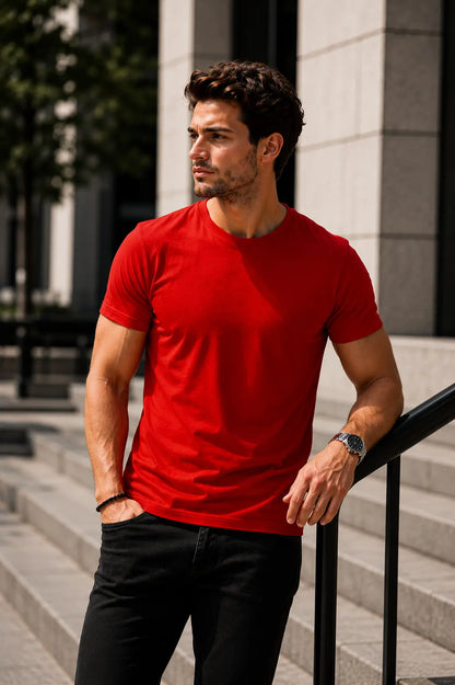 Basic Pamuk Slim Fit Bisiklet Yaka Erkek Tişört – Günlük Konfor & Şık Stil LUXIC CORE